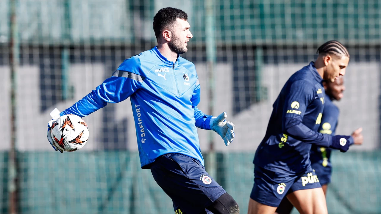 Fenerbahçe, UEFA Avrupa Ligi’ndeki Midtjylland maçı hazırlıklarına başladı