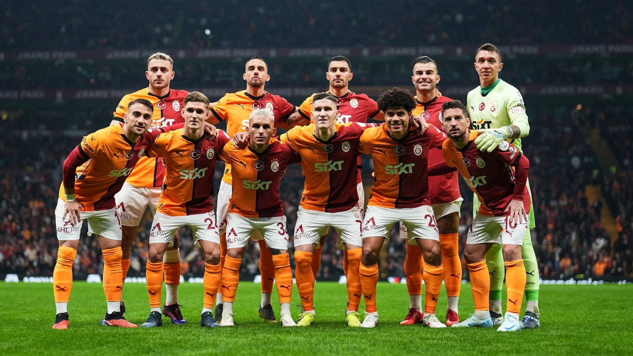 Galatasaray'ın UEFA Avrupa Ligi'nde Ajax maçı ilk 11'i belli oldu