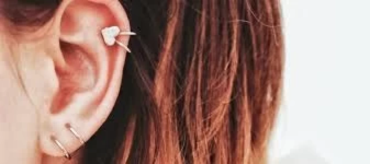 Kıkırdak piercing nedir? Bakımı nasıl olmalı?