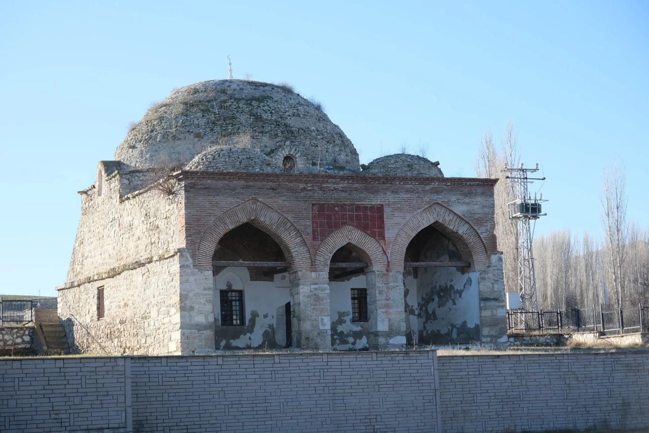 Sivrihisar'daki 800 Yıllık Selçuklu Camii restore edilecek