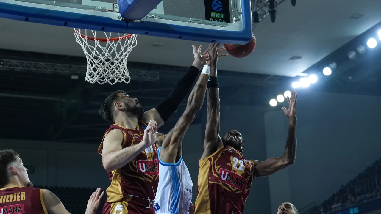 Türk Telekom Erkek Basketbol Takımı, Basketbol Avrupa Kupası’nda Umana Reyer’i devirdi | Türk Telekom 84-81 Umana Reyer