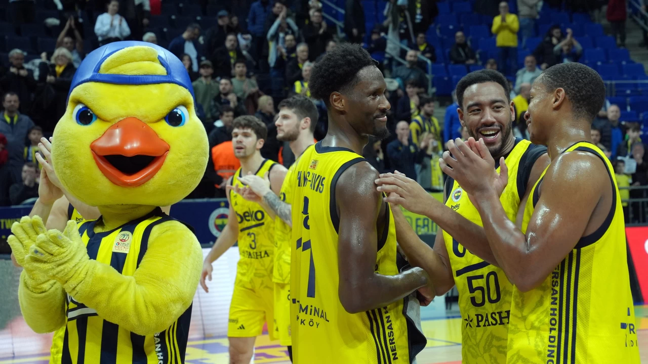 THY Avrupa Ligi’nde kritik karşılaşma: Fenerbahçe Basketbol, Belgrad’da Kızılyıldız’a konuk oluyor