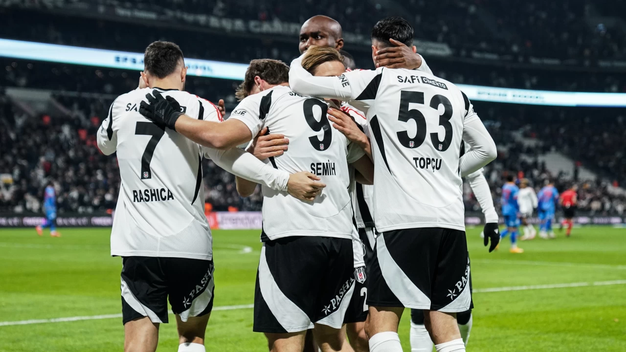 Beşiktaş'ın UEFA Avrupa Ligi'nde Twente maçı ilk 11'i belli oldu