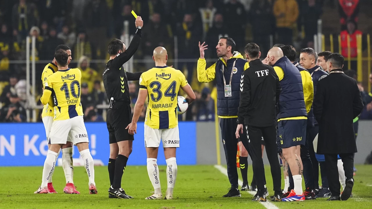 Fenerbahçe’de Jose Mourinho yardımcısı Salvatore Foti, Göztepe galibiyetini değerlendirdi.