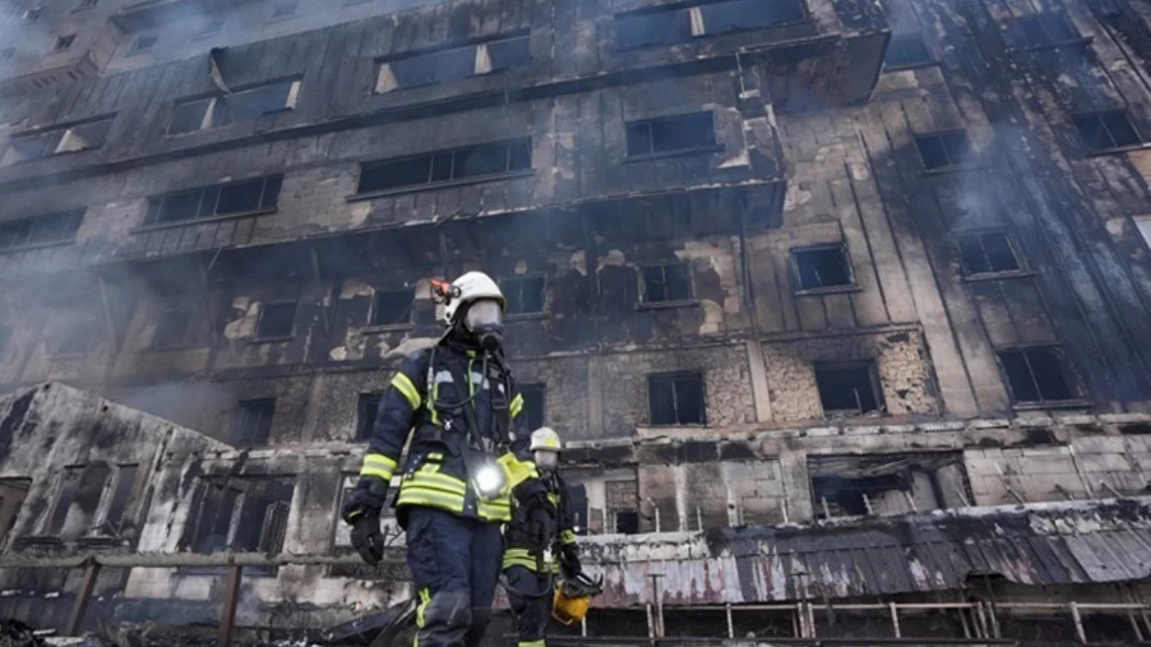 76 kişiye mezar olan Grand Kartal Otel’de arama çalışmaları yeniden başladı