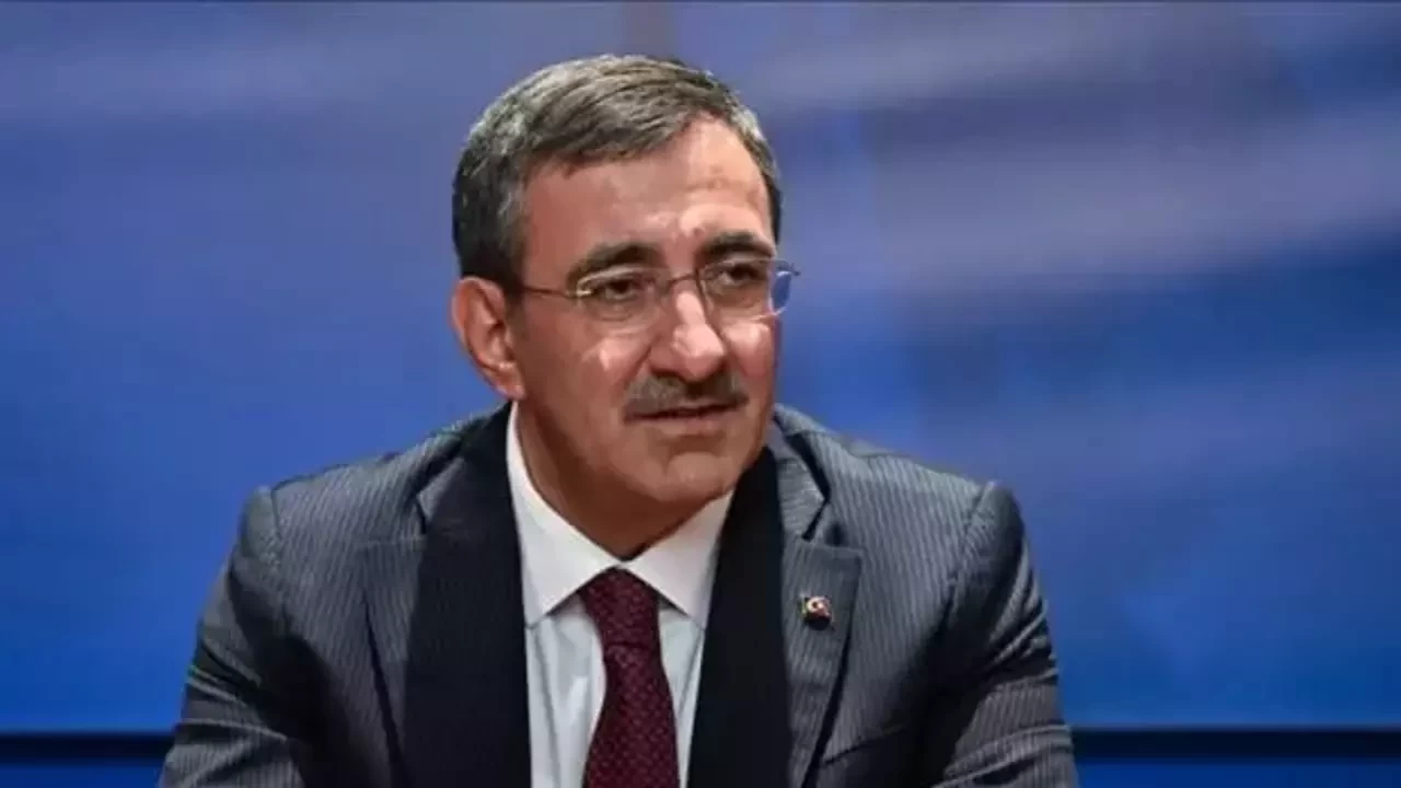 Cumhurbaşkanı Yardımcısı Yılmaz enflasyon için 2025 sonunu işaret etti: "Taşlar yerine oturacak"