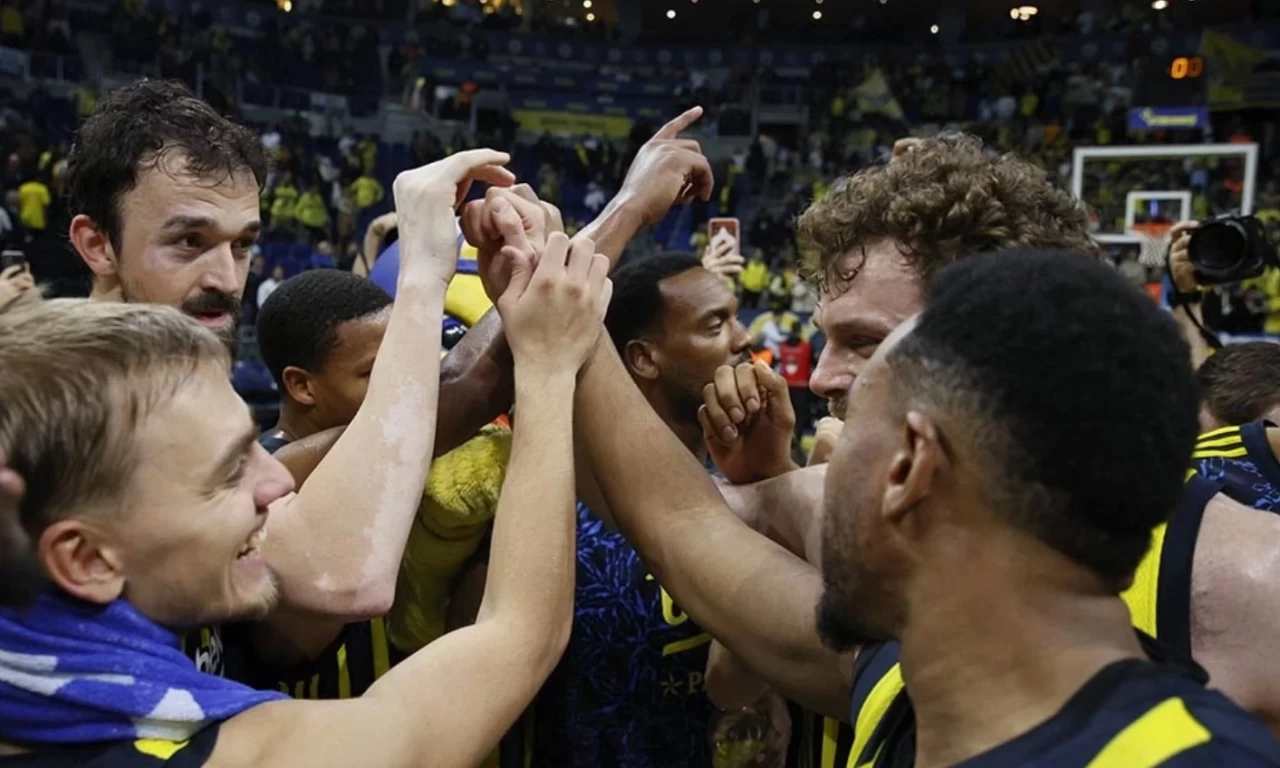 Euroleague’de Fenerbahçe Basketbol Takımı Final-Four adayları arasında gösterildi