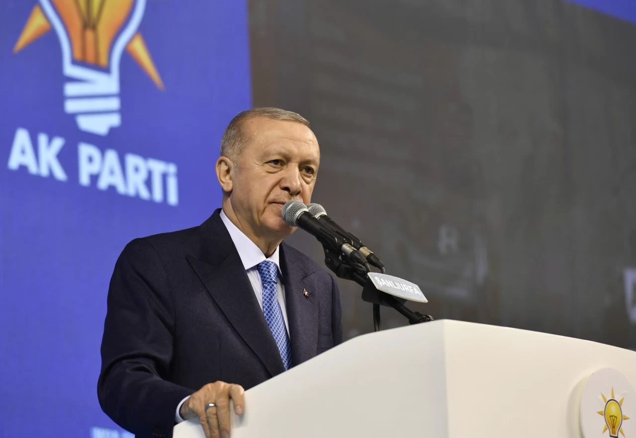 Cumhurbaşkanı Erdoğan: Suriyeli kardeşlerimizin zaferi bizim de zaferimizdir