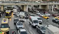 İstanbul trafiği durma noktasına geldi