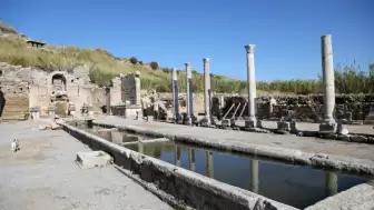 Antik kentteki Kestros Çeşmesi 1800 yıl sonra suyla buluşturuldu