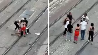 Tramvay yolunda kadınların saç saça baş başa kavgası sosyal medyada gündem oldu