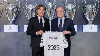 Real Madrid, Luka Modric'in sözleşmesini 1 yıl uzattı