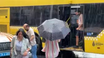 İstanbul'da yağış etkili oluyor