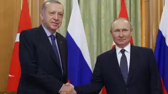 Putin, Cumhurbaşkanı Erdoğan'a teşekkür etti: Siyasi iradesi uluslararası barışa katkı sunuyor