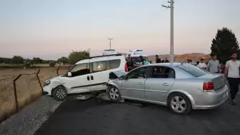 Elazığ’da trafik kazası: 6 kişi yaralandı