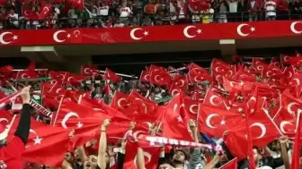 Heyecan dorukta! İzlanda-Türkiye maçının öncelikli bilet satışı başladı