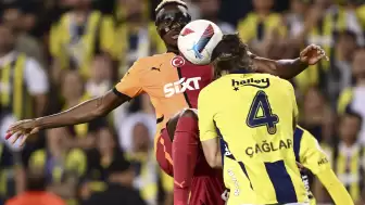 Kadıköy'deki derbi nefes kesiyor