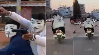 Antalya'da Anonymous maskeli motosikletliler korku saçtı!