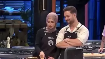 MasterChef şampiyonu Onur, Beyza ile aşk iddialarını yanıtladı!