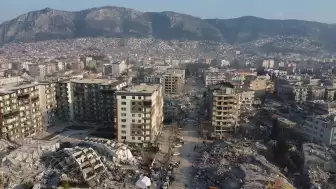 Depremzede mükellefler için mücbir sebep hali uzatıldı