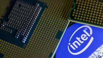 Intel'in geliri son çeyrekte yüzde 7 azalış gösterdi