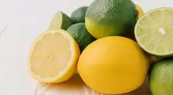 Ustalar limonu böyle sıkıyor! Suyu bol bol akıtmanın formülü