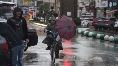 Kırklareli ve Edirne'de sağanak etkili oldu