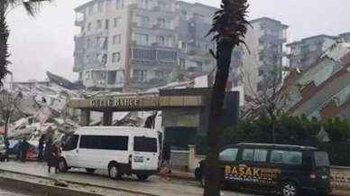 Hatay'da yıkılan 3 yıllık binanın müteahhidinden pişkin savunma: Her yer yıkıldı, benim binam mı mesele?