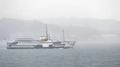 İstanbul'da vapur seferlerine kar engeli!