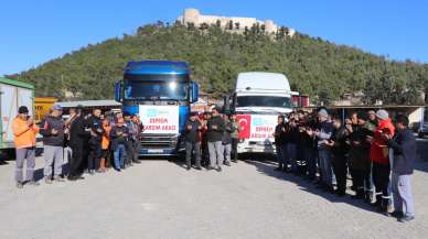 Silifke Belediyesi’nden depremzedelere yardım konvoyu: Dualarla gönderildi