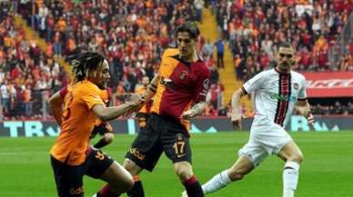 Galatasaray, sahasında puan kaybetti