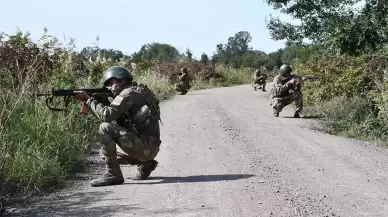 MSB: Hudut Kartallarımız PKK'lı 2 teröristi yakaladı