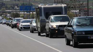 Tekirdağ-İstanbul yolunda trafik yoğunluğu yaşanıyor