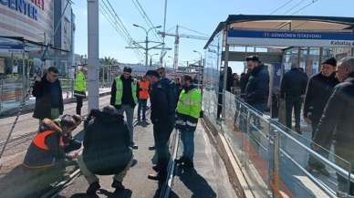 İstanbul'da tramvay raydan çıktı