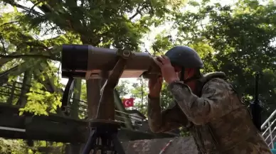 Yasa dışı yollarla sınırı geçmeye çalışan 4'ü terör örgütü mensubu 8 kişi yakalandı