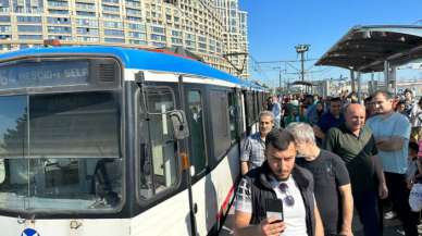 Bayramın son gününde İstanbulluların çilesi! Tramvay bozuldu