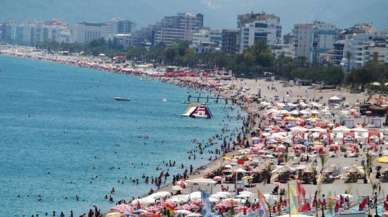 Türkiye'ye turistler akın akın geliyor! Antalya'da 2019'un rekoru kırıldı