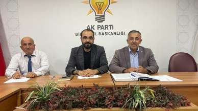 AK Parti Merkez İlçe Başkanlığı toplantısında yerel seçimler ele alındı