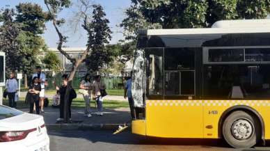 İETT otobüsü ile tramvay çarpıştı