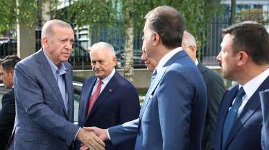 AK Parti'de kongre hazırlıkları sürüyor: Cumhurbaşkanı Erdoğan parti genel merkezinde