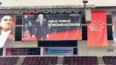 Kurultay öncesi afiş savaşları... Türkçeyi böyle katlettiler!