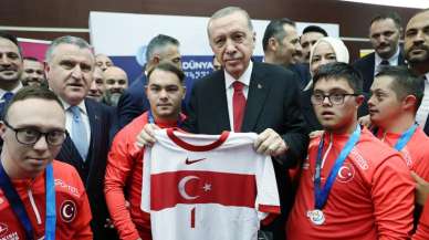 Cumhurbaşkanı Erdoğan, Futsal Milli Takımı'nı kabul etti