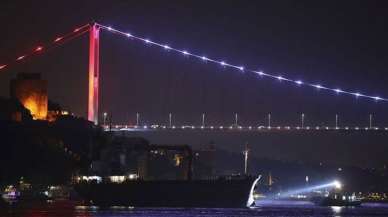 İstanbul Boğazı, olumsuz hava koşulları nedeniyle çift yönlü gemi trafiğine kapatıldı