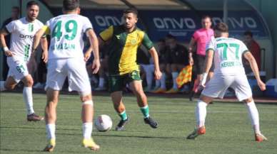 Türkiye'de futbol kulübüne silahlı saldırı! Oyunculara mermi yağdırdılar