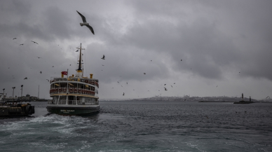 İstanbul'da deniz ulaşımına hava muhalefeti engeli