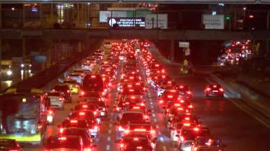 İstanbul'da akşam trafik yoğunluğu yüzde 85'e çıktı