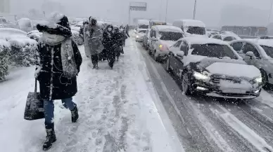 Meteoroloji uyardı! Ve kar İstanbul'un kapısına dayandı