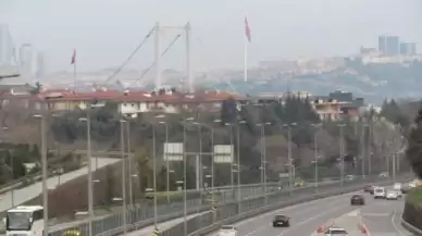 İstanbul'da yılın ilk gününde yollar boş kaldı