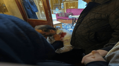 Fatih Camii imamına bıçaklı saldırı: Saldırgan gözaltında