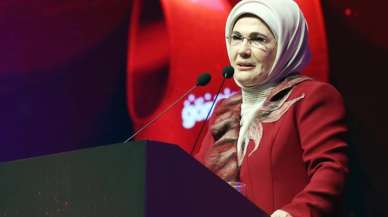 Emine Erdoğan: Alınan ihtiyati tedbir kararını, barış yolunda bir umut ışığı olarak görüyorum